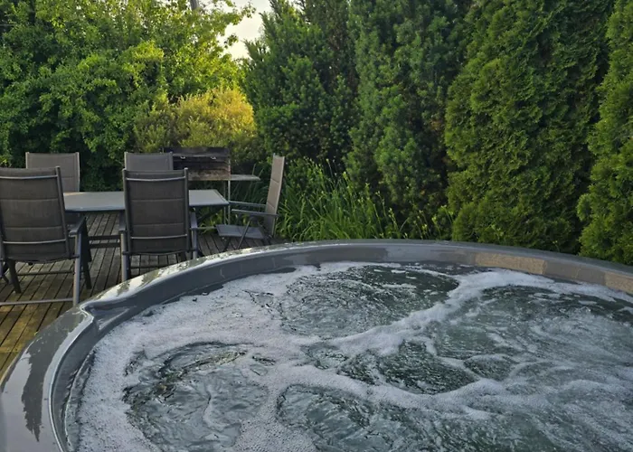 Villa Baza Jacuzzi